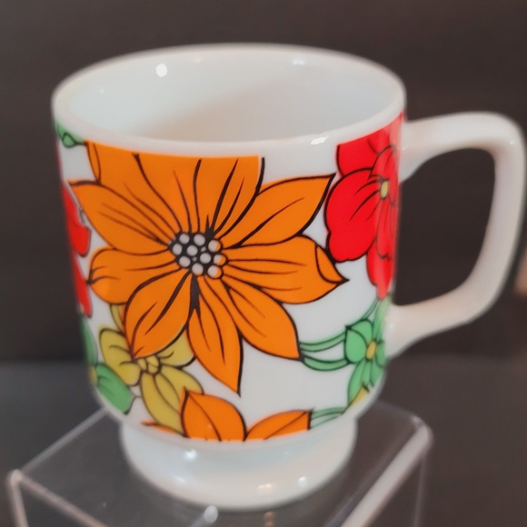 MCM Royal Sealy Japan 1960s Flower Set of 4 Stack Mugs Tea Cups and Plates RARE - Picture 3 of 14